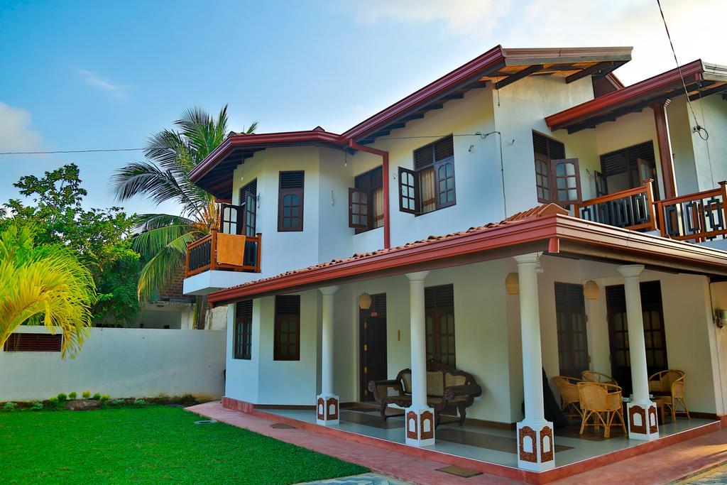 4 S Villa แทนกาลเล ภายนอก รูปภาพ